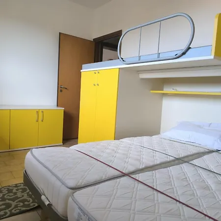 Apartamento Galleria 2 Agosto 1980 Yellow N1