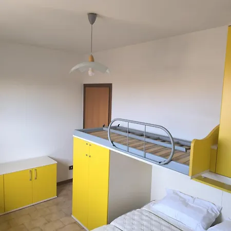 Apartamento Galleria 2 Agosto 1980 Yellow N1